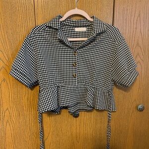 Cropped gingham top